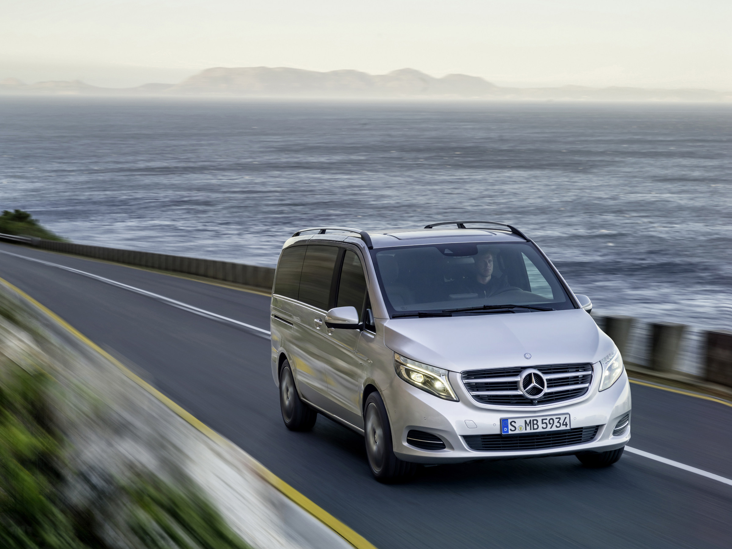 Mercedes-Benz v-class w447